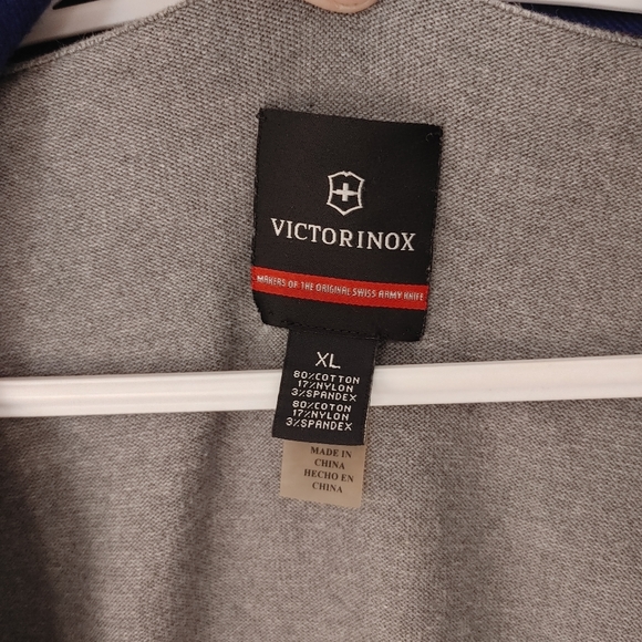 Victorinox, makers of the original swiss army knife - Picture 2 of 4